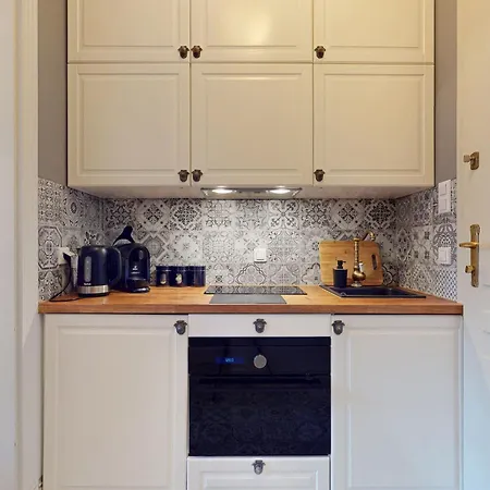 Ivory Deluxe Center Hoza Apartmán *